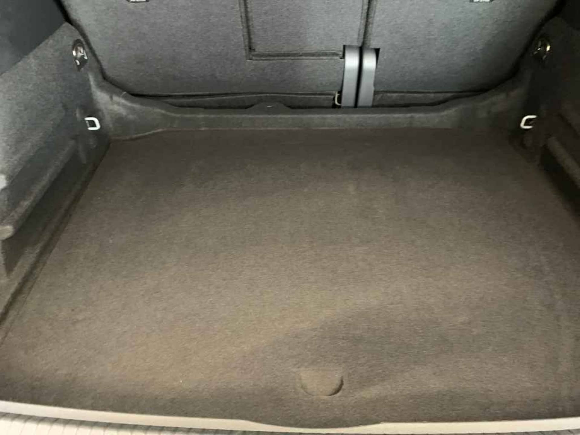 Volkswagen Tiguan Basis-Modell