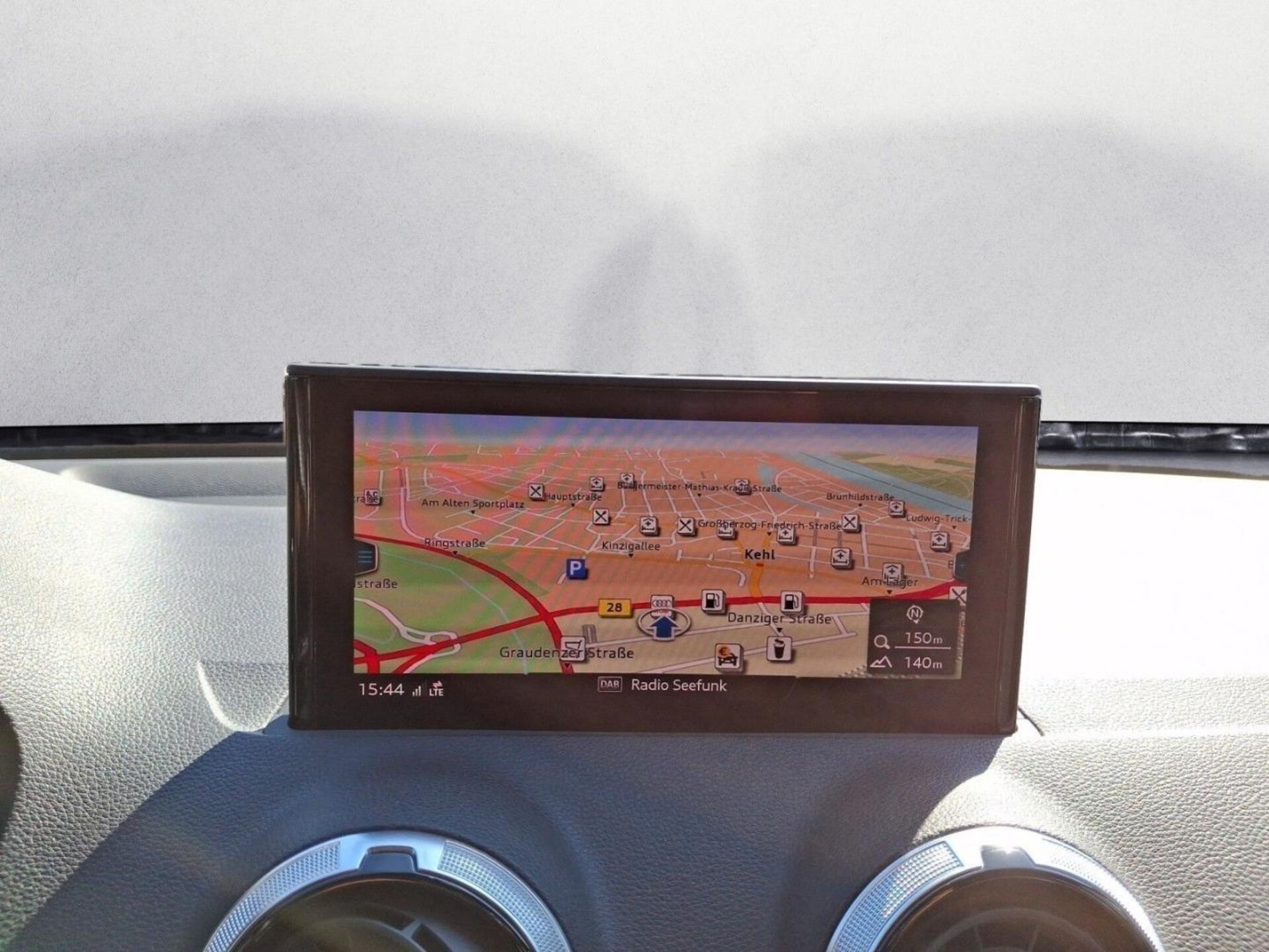 Audi Q2 S line