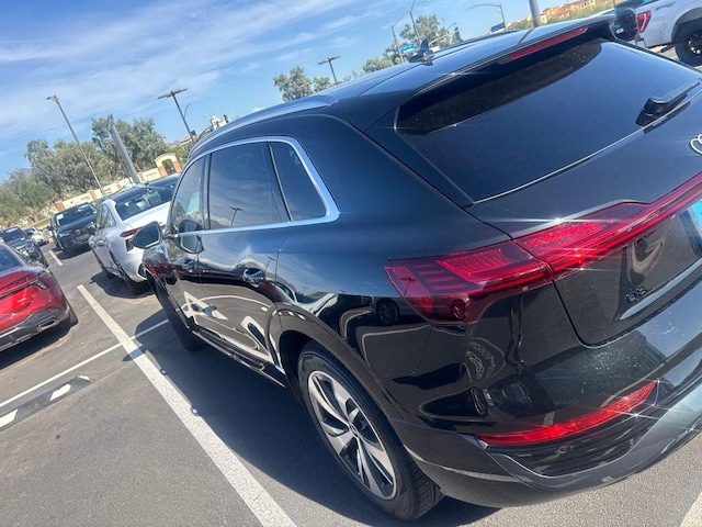 2024 Audi Q8 e-tron