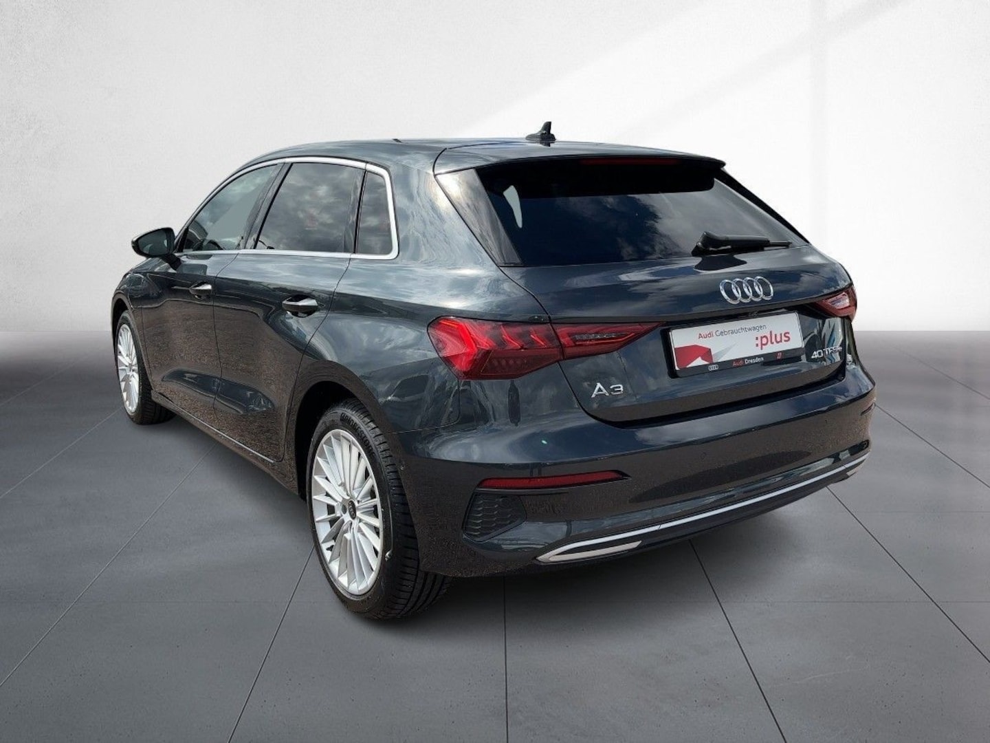 Bild über Audi A3 Sportback TFSI e advanced 40 TFSI e S tronic - für weitere Informationen kontaktieren Sie den Audi Partner