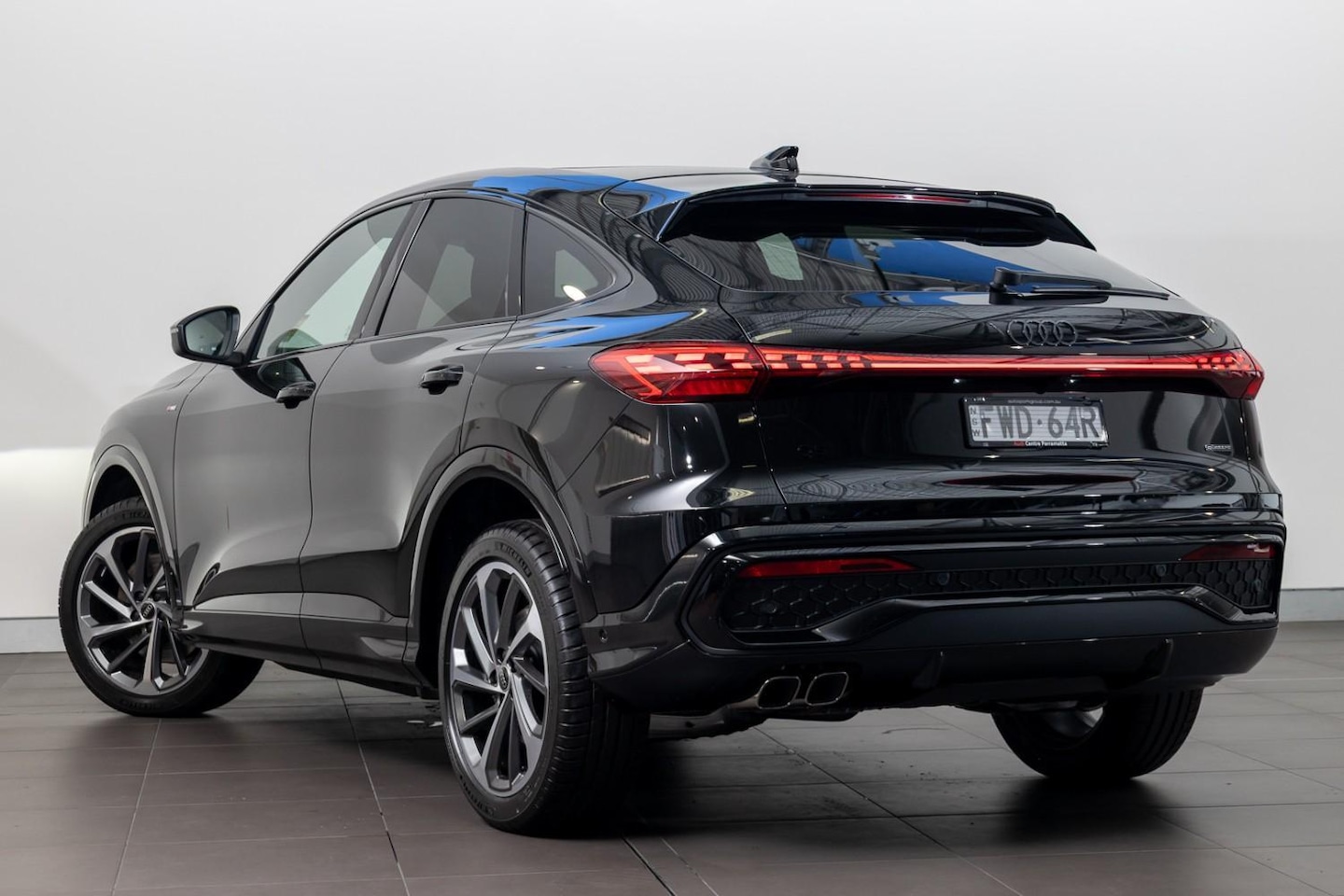 Image about Audi Q5 Sportback TDI quattro 150 kW sport