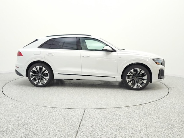 2026 Audi Q8