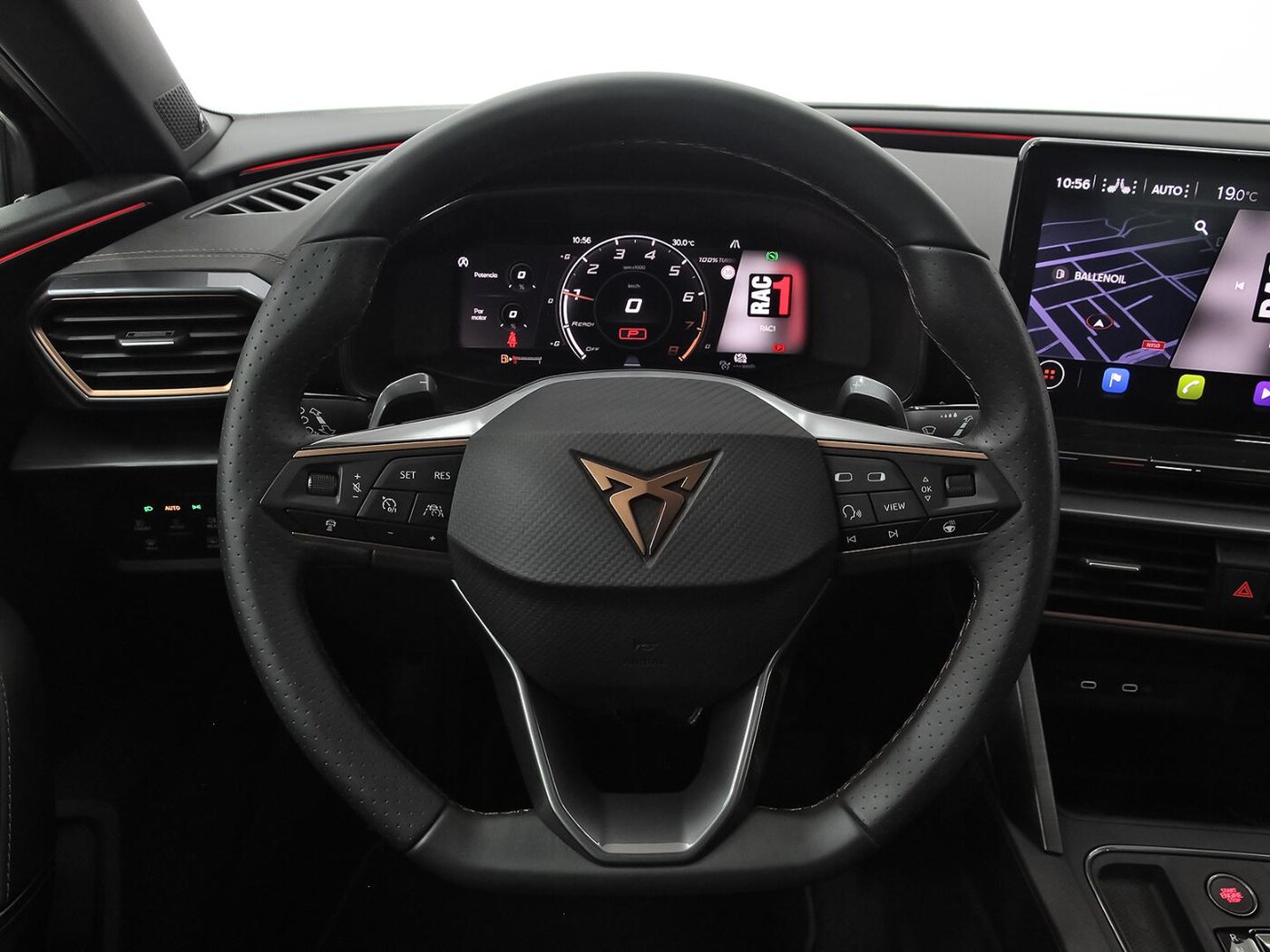 CUPRA Leon León 1.5 eTSI DSG 110 kW (150 CV) — photo 19
