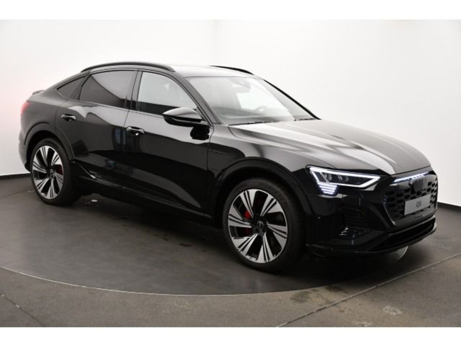 Audi Q8 Sportback e-tron – Bild 16