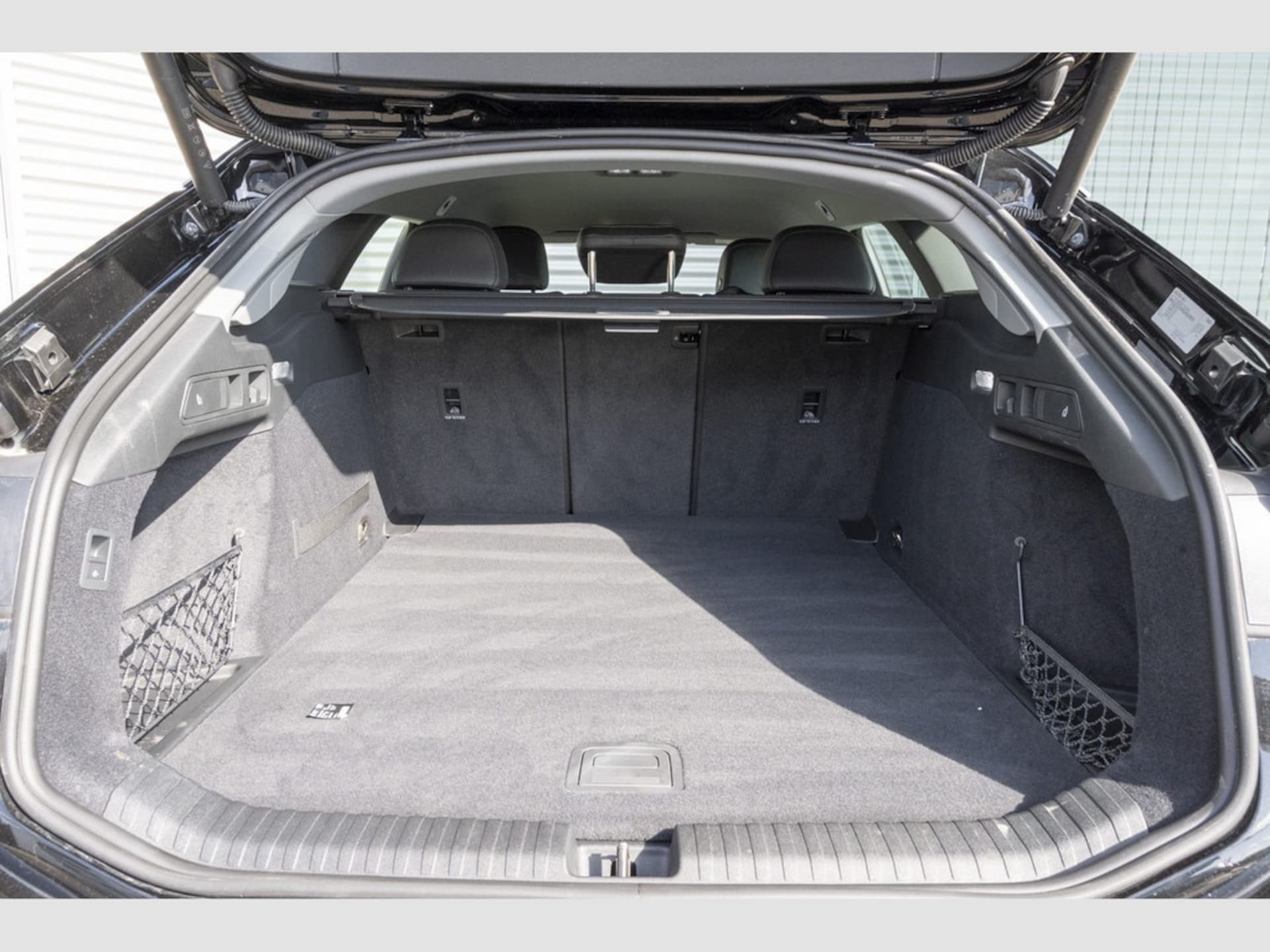 Audi A6 Avant e-tron