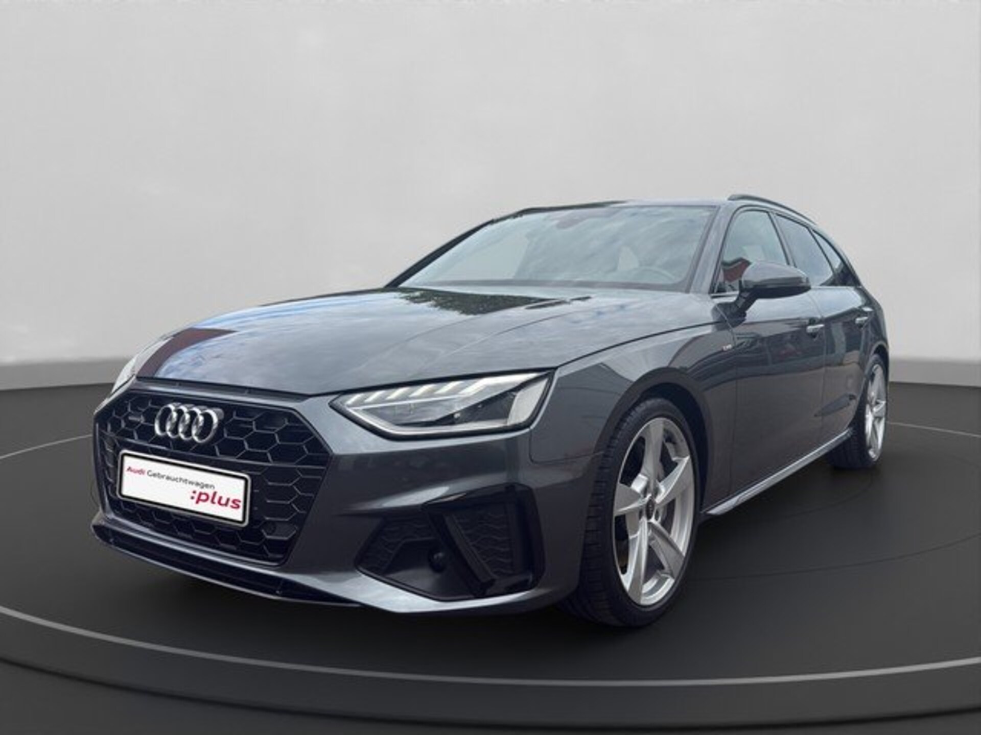 Audi A4 Avant S line