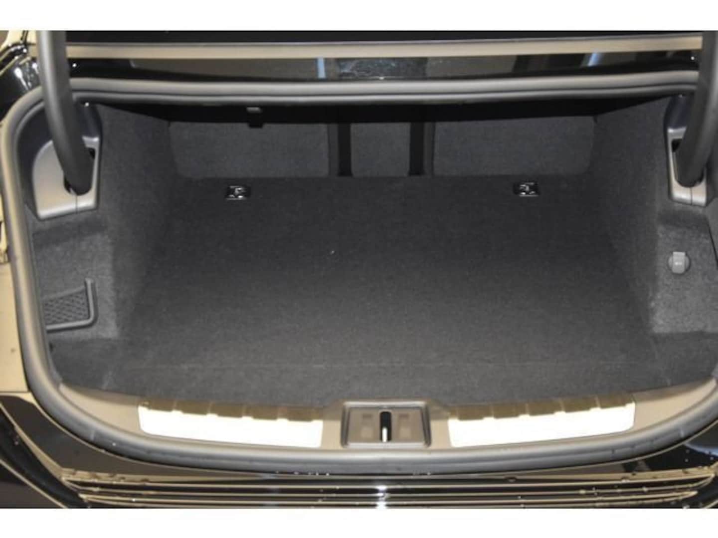 Bild über Audi e-tron GT e-tron quattro - für weitere Informationen kontaktieren Sie den Audi Partner