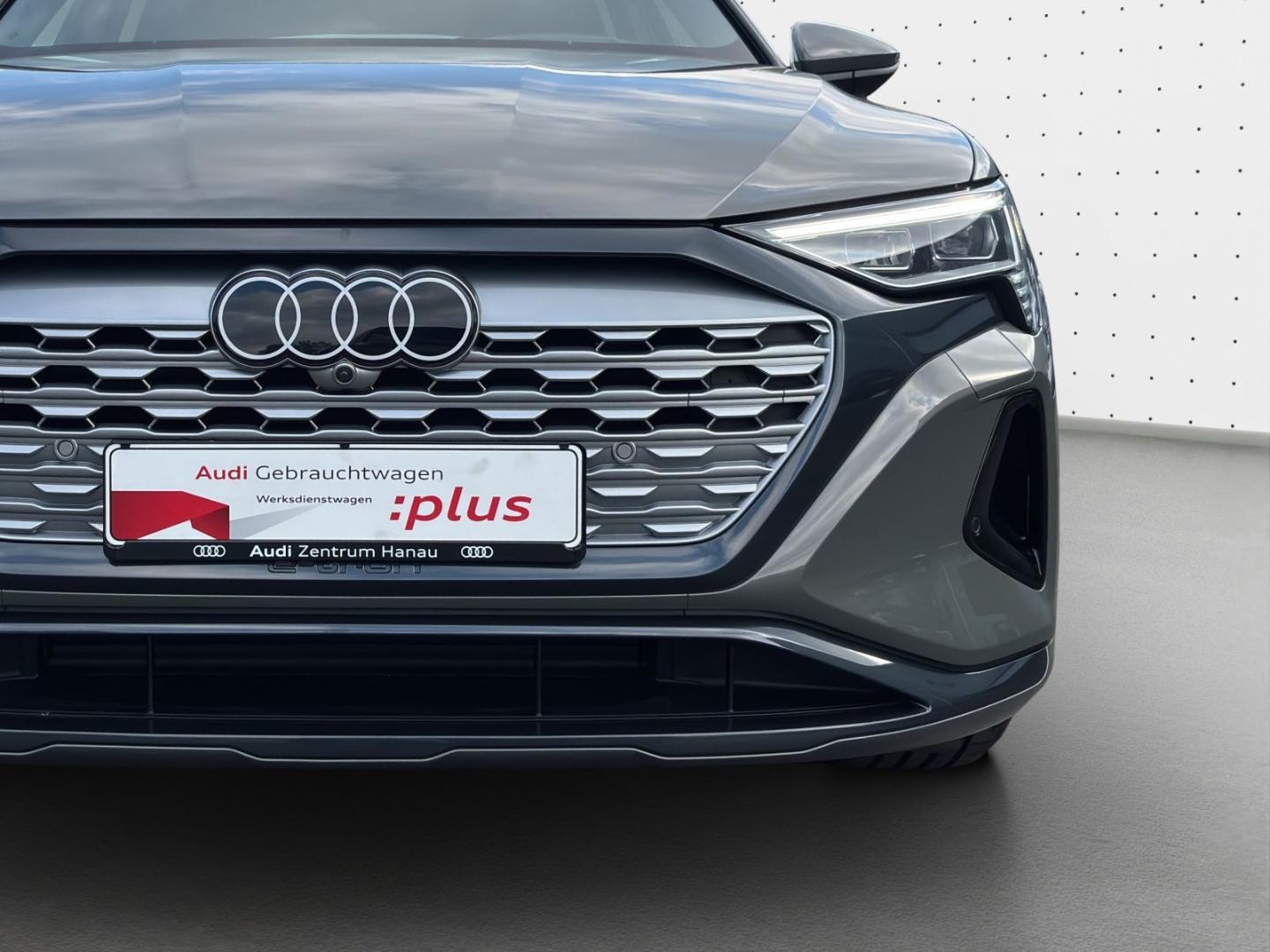 Image about Audi Q8 e-tron advanced 55 e-tron quattro