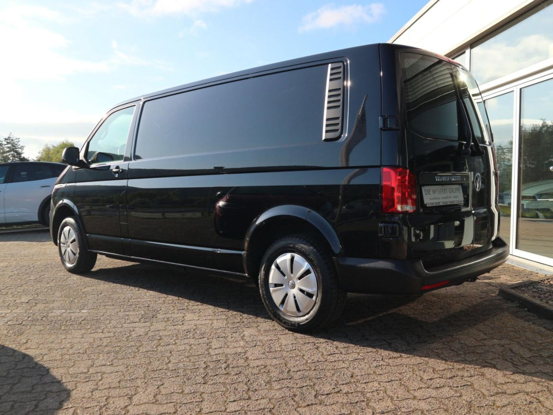 Volkswagen T6.1 Transporter Kasten langer Radstand