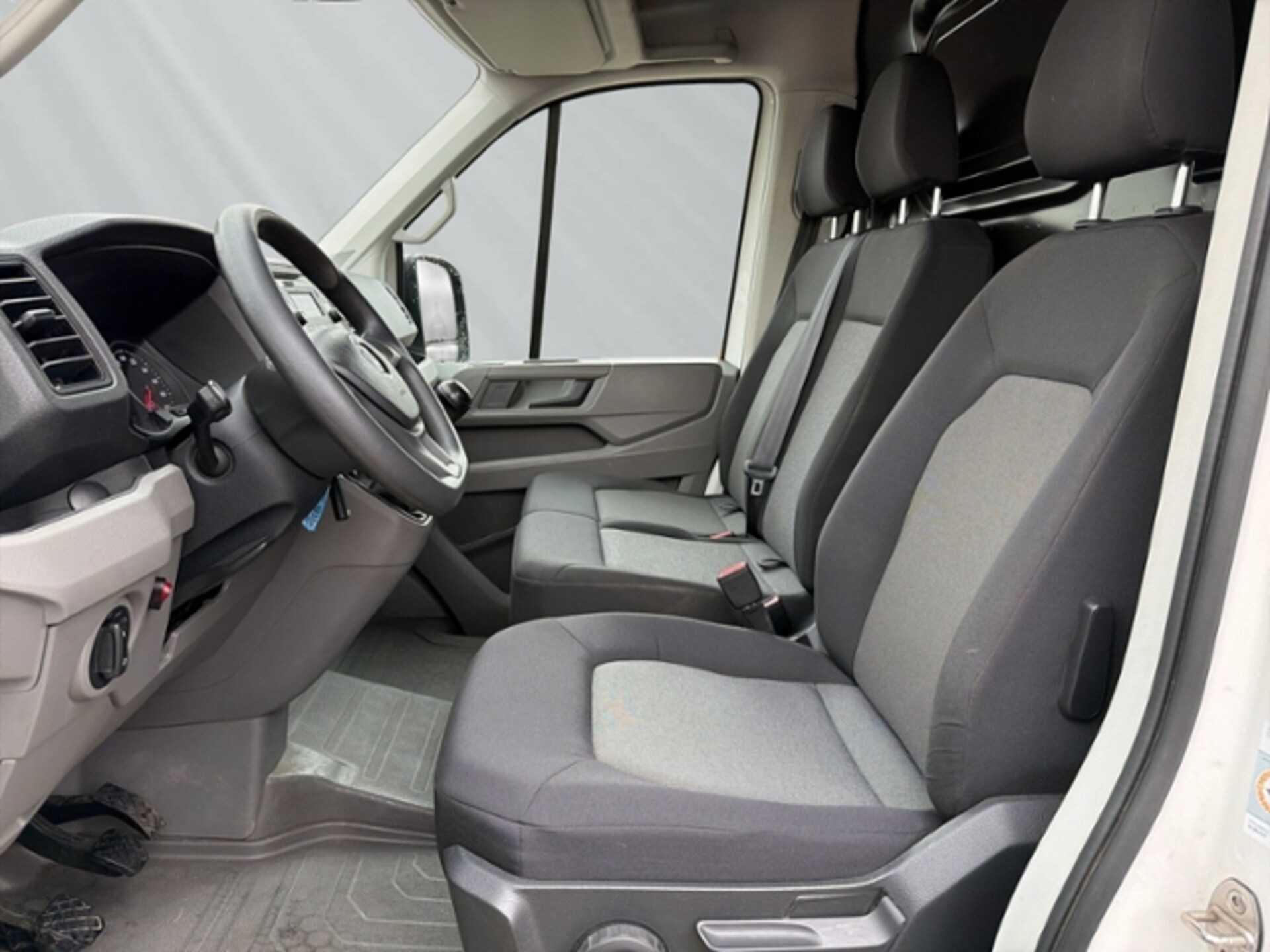 Volkswagen Crafter Kasten mittlerer Radstand