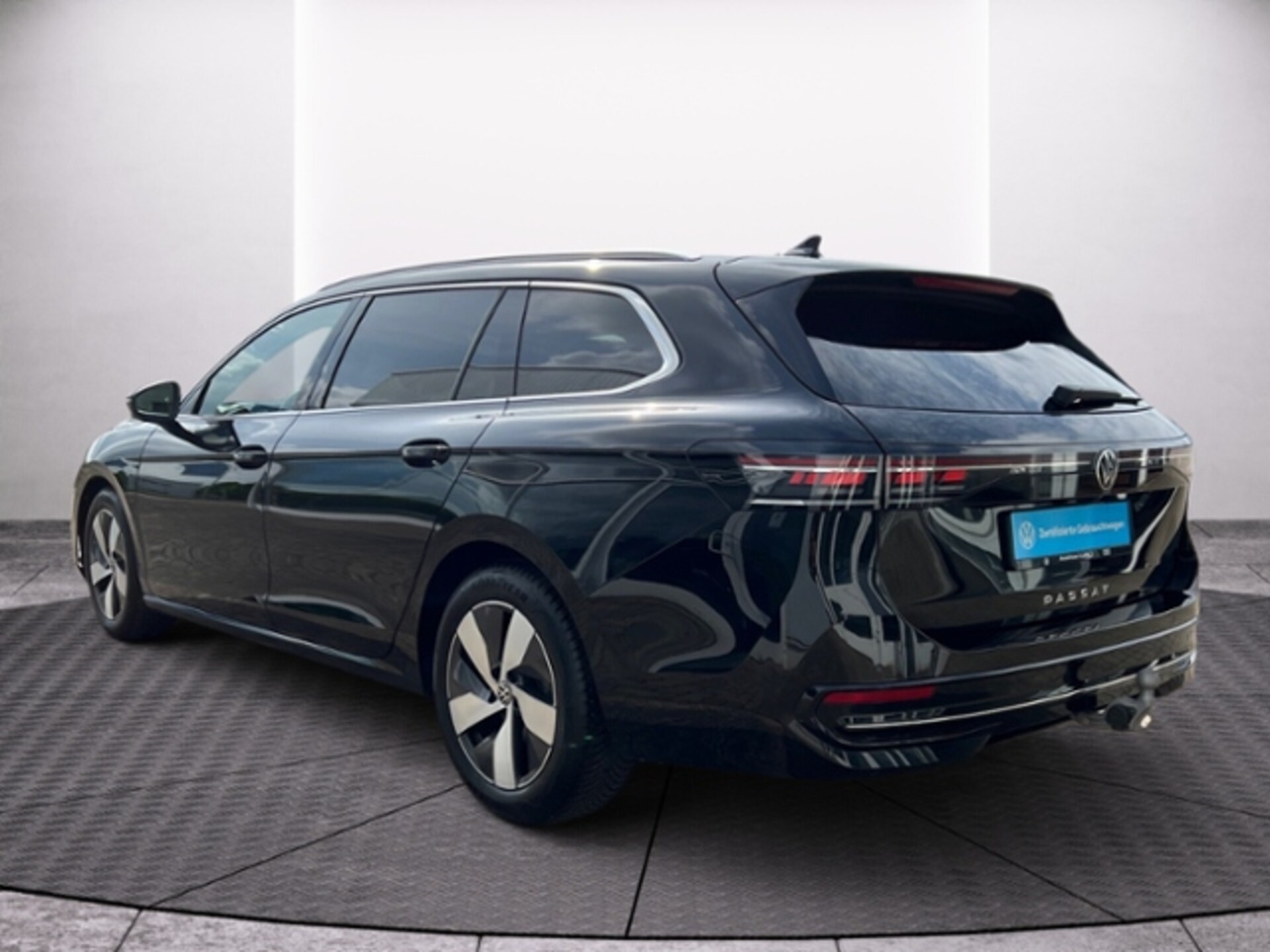 Volkswagen Passat Elegance