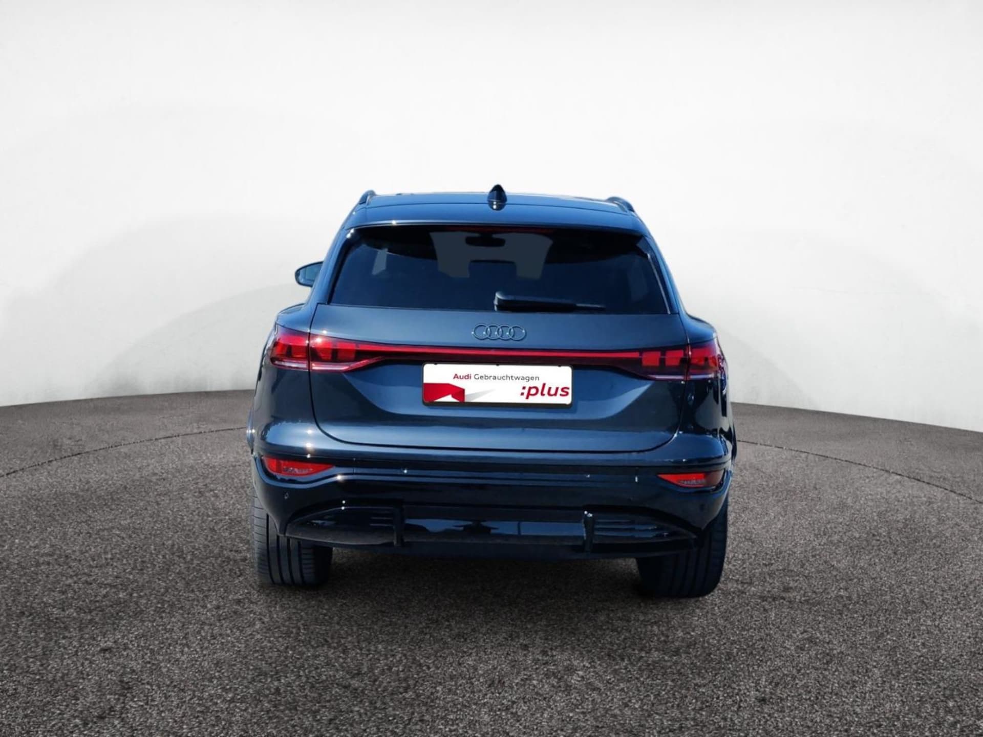 Audi Q6 SUV e-tron