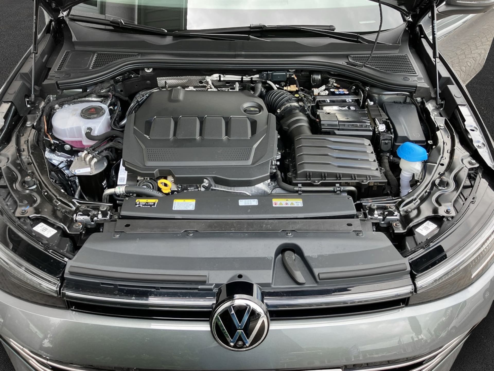 Volkswagen Passat Elegance
