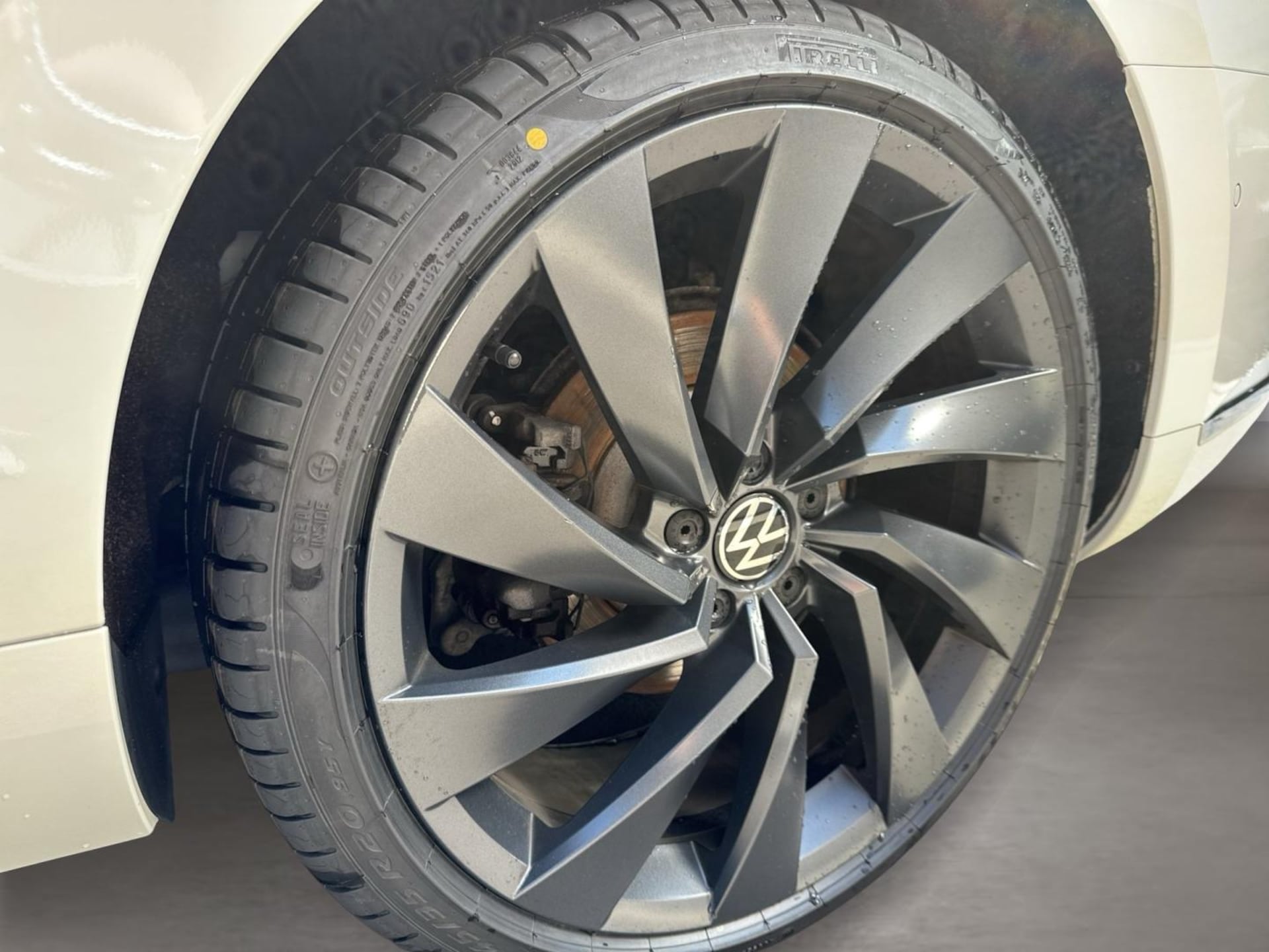 Volkswagen Arteon Shooting Brake R-Line