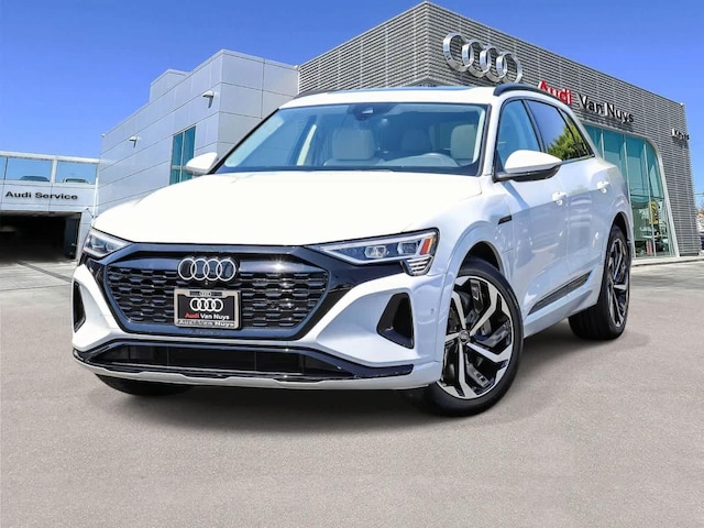 2024 Audi Q8 e-tron