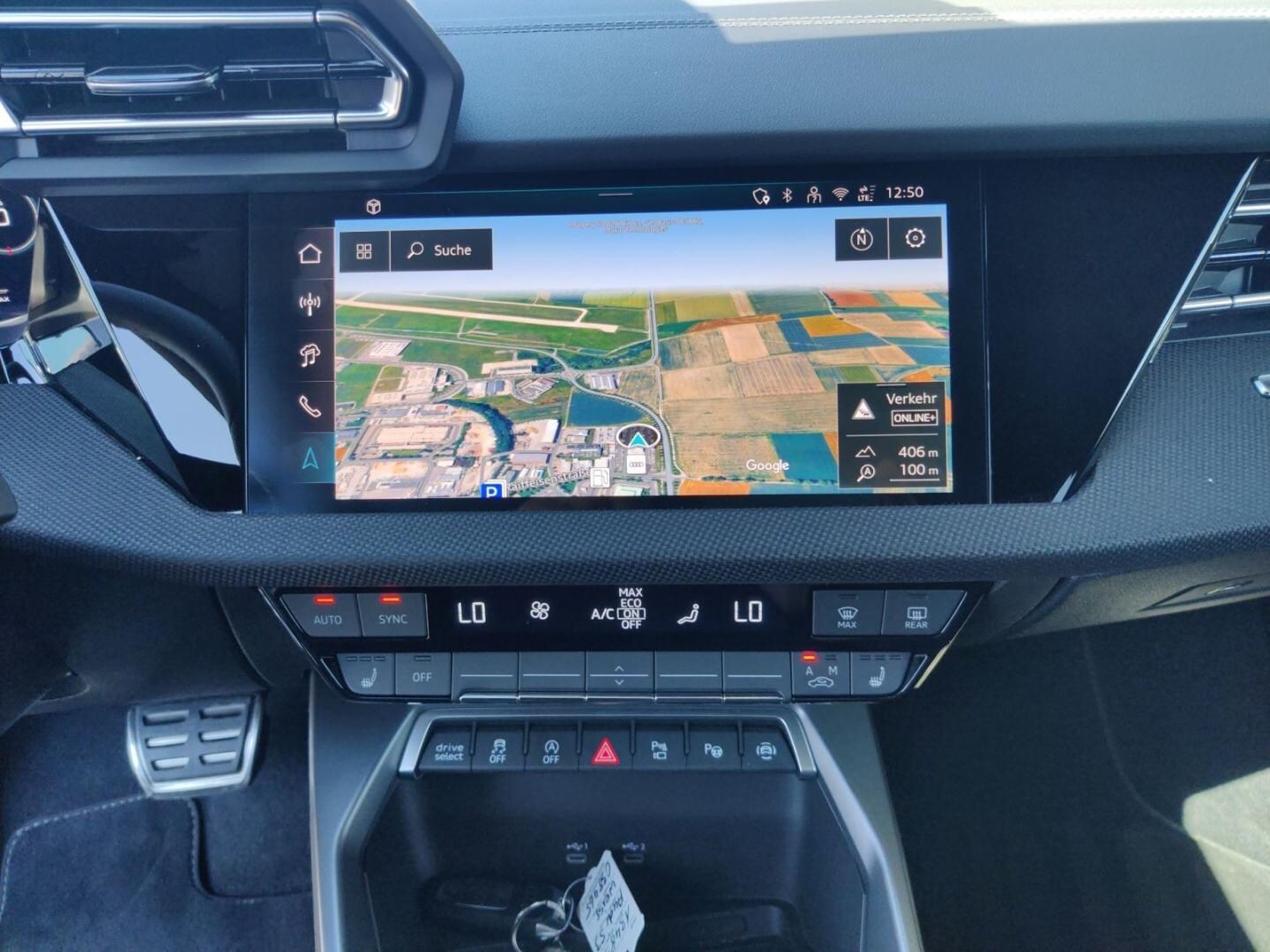 Bild über Audi S3 Sportback TFSI quattro S tronic - für weitere Informationen kontaktieren Sie den Audi Partner