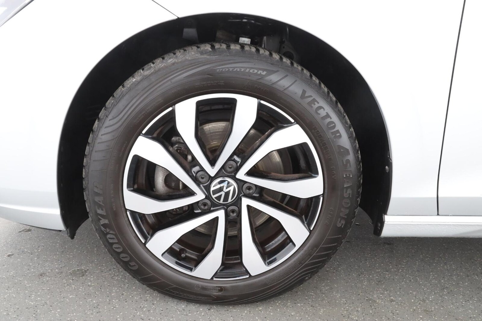 Volkswagen Golf – Bild 8