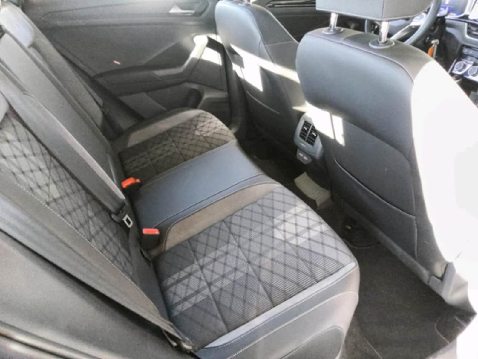 Volkswagen T-Roc – Bild 9