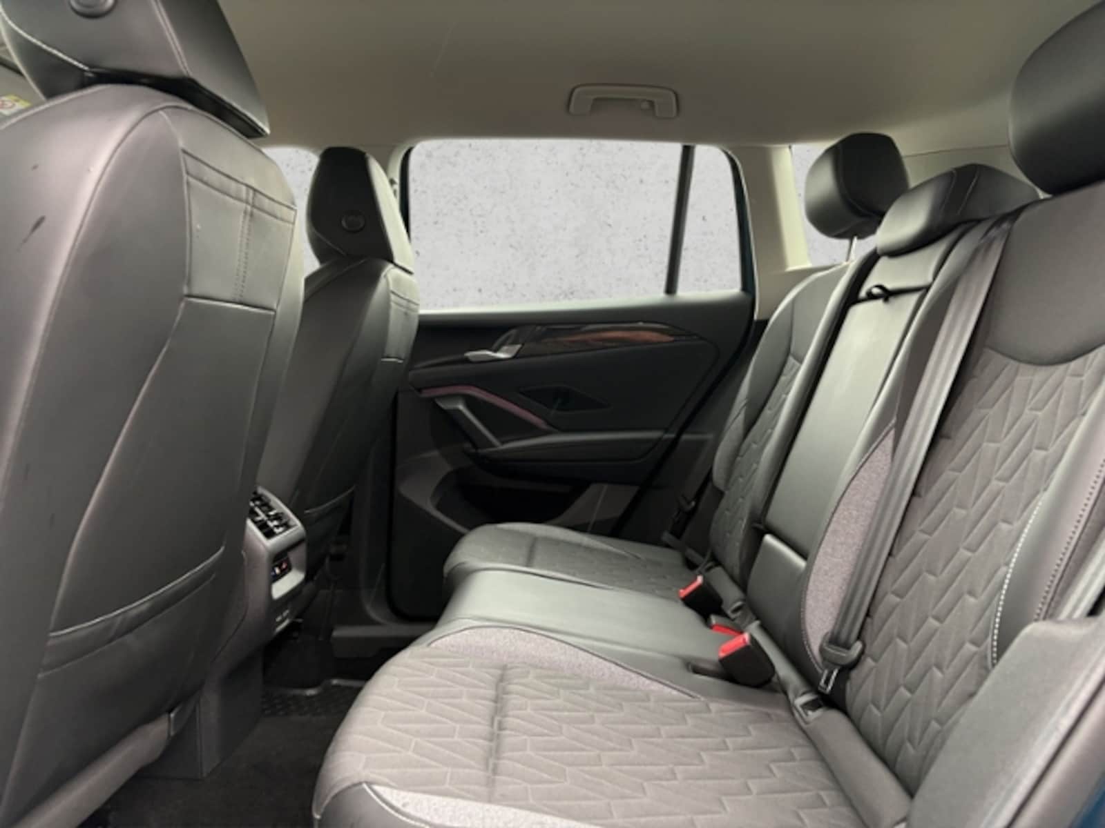 Volkswagen Tiguan – Bild 10