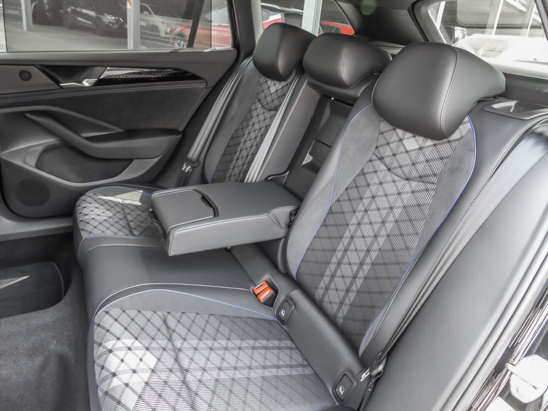 Volkswagen Passat R-Line