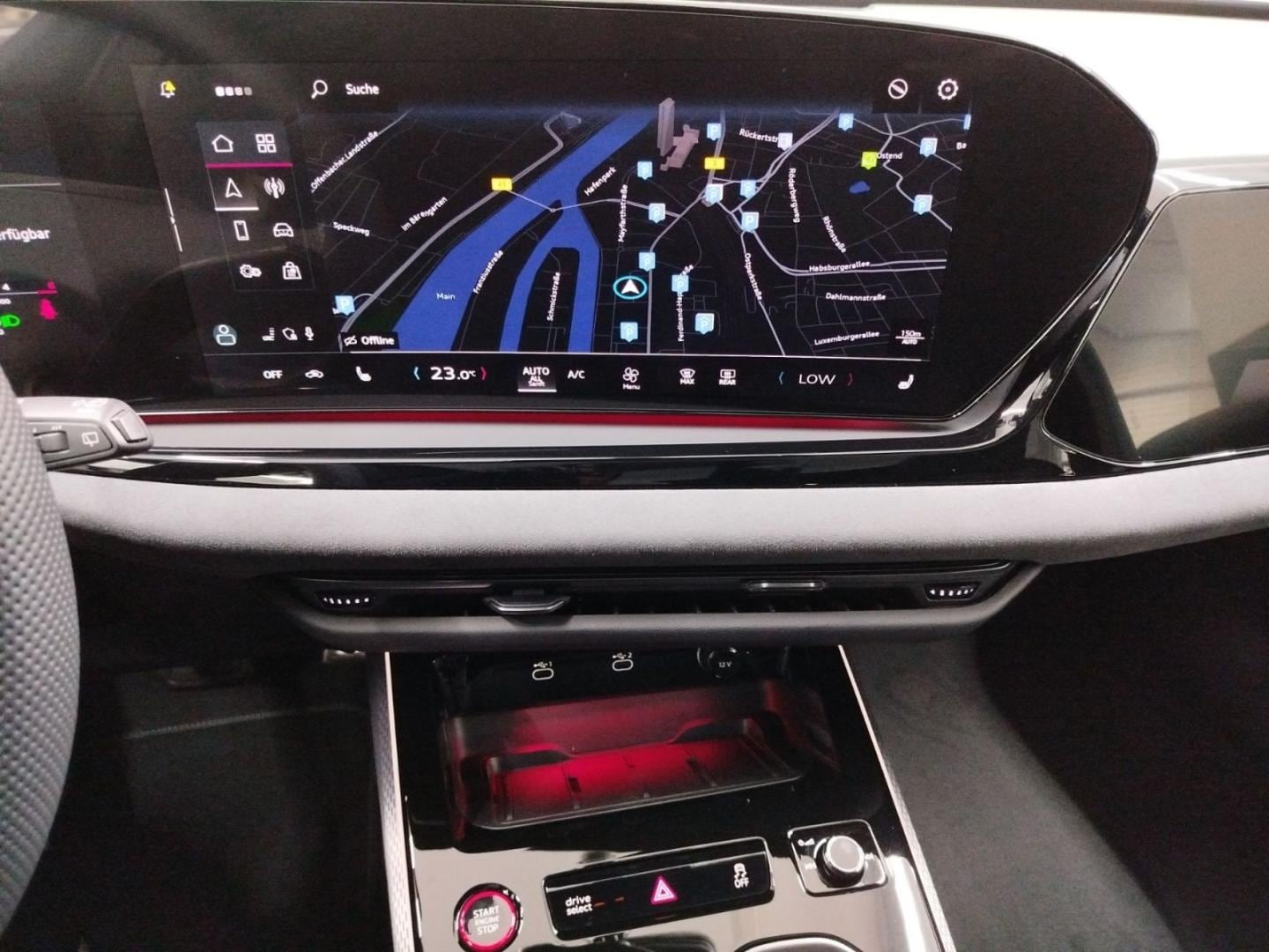 Bild über Audi A6 Avant TDI quattro 150 kW S tronic - für weitere Informationen kontaktieren Sie den Audi Partner
