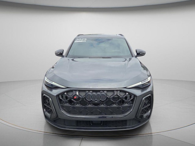 2025 Audi SQ5