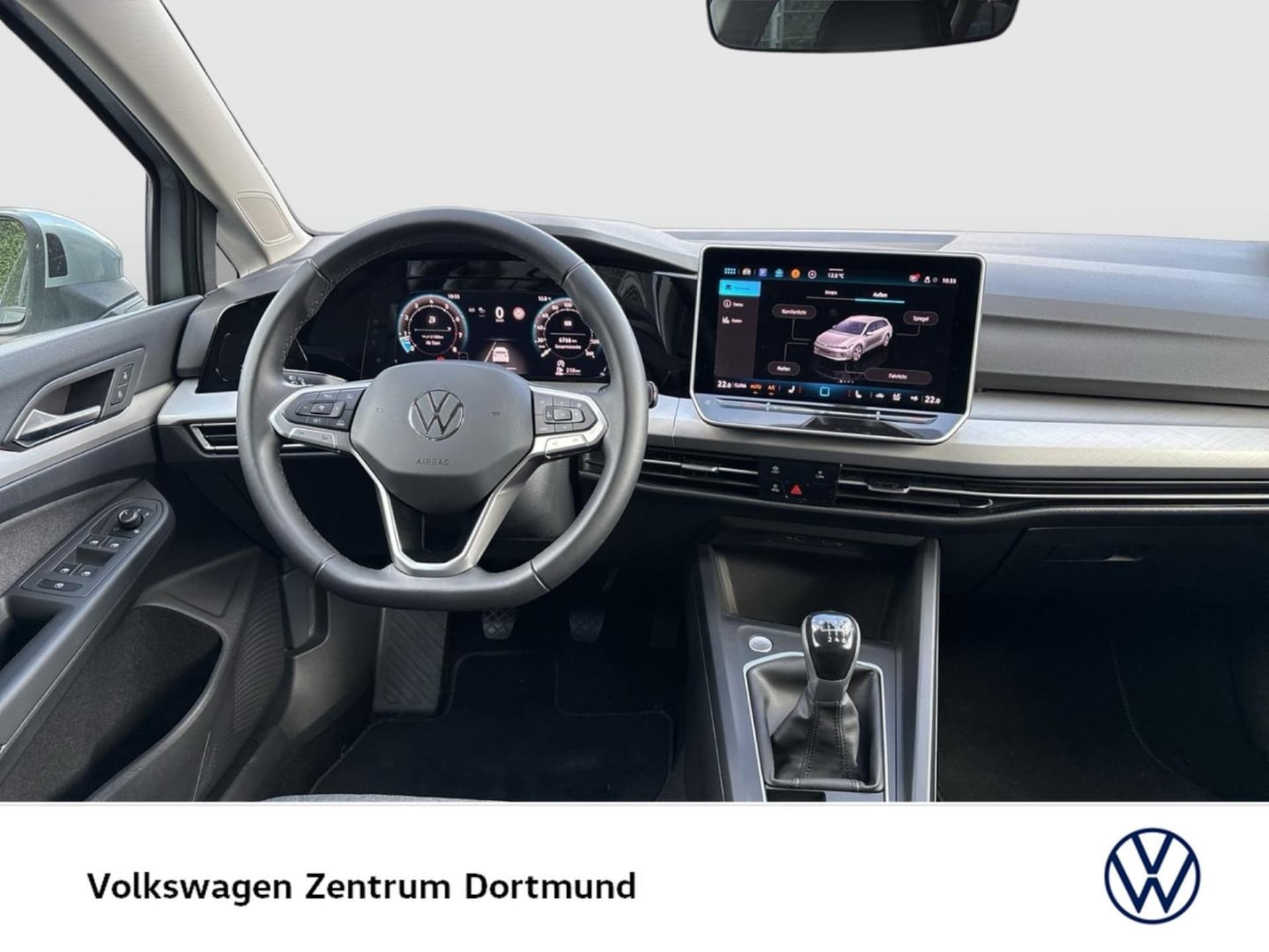 Volkswagen Golf Variant Life