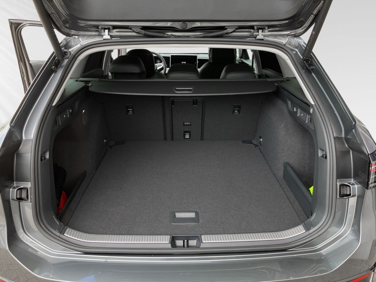 Volkswagen Passat – Bild 13