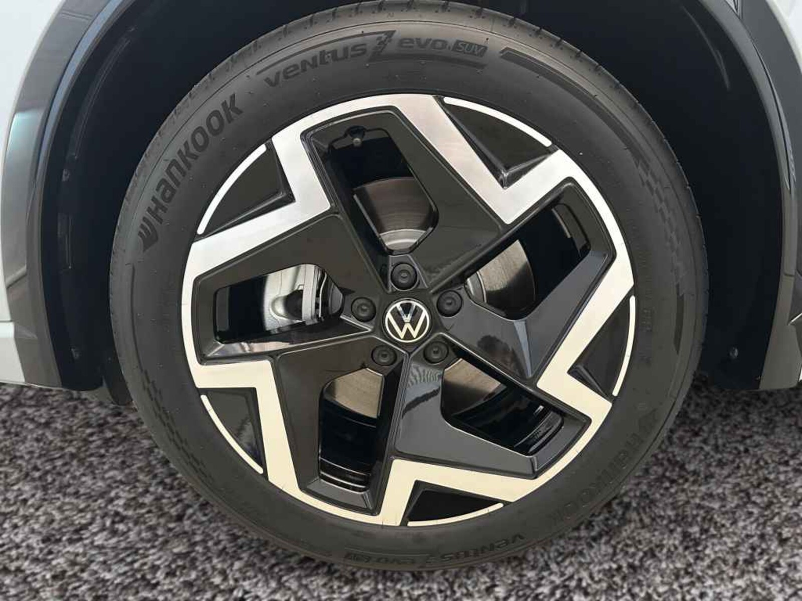 Volkswagen Tiguan – Bild 4