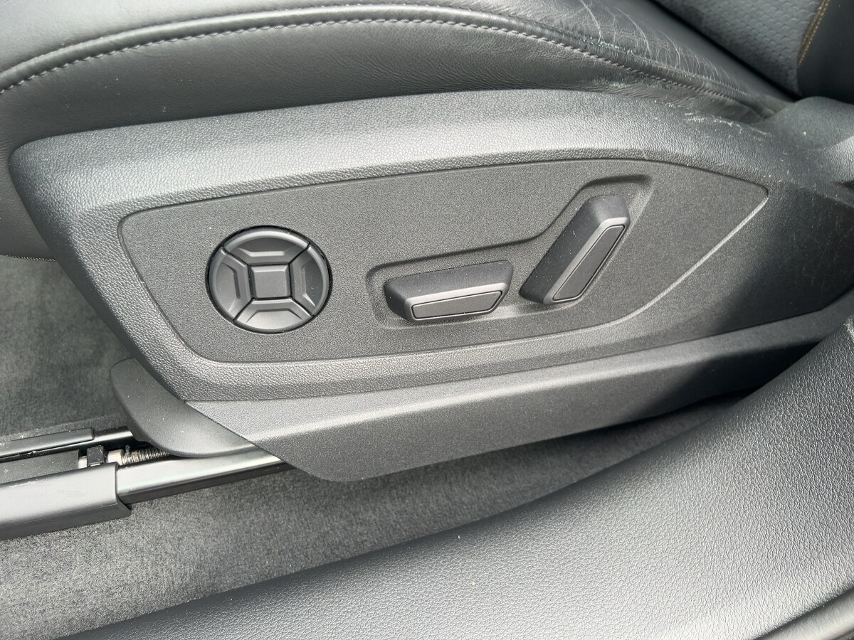 Image about Audi e-tron 55 quattro