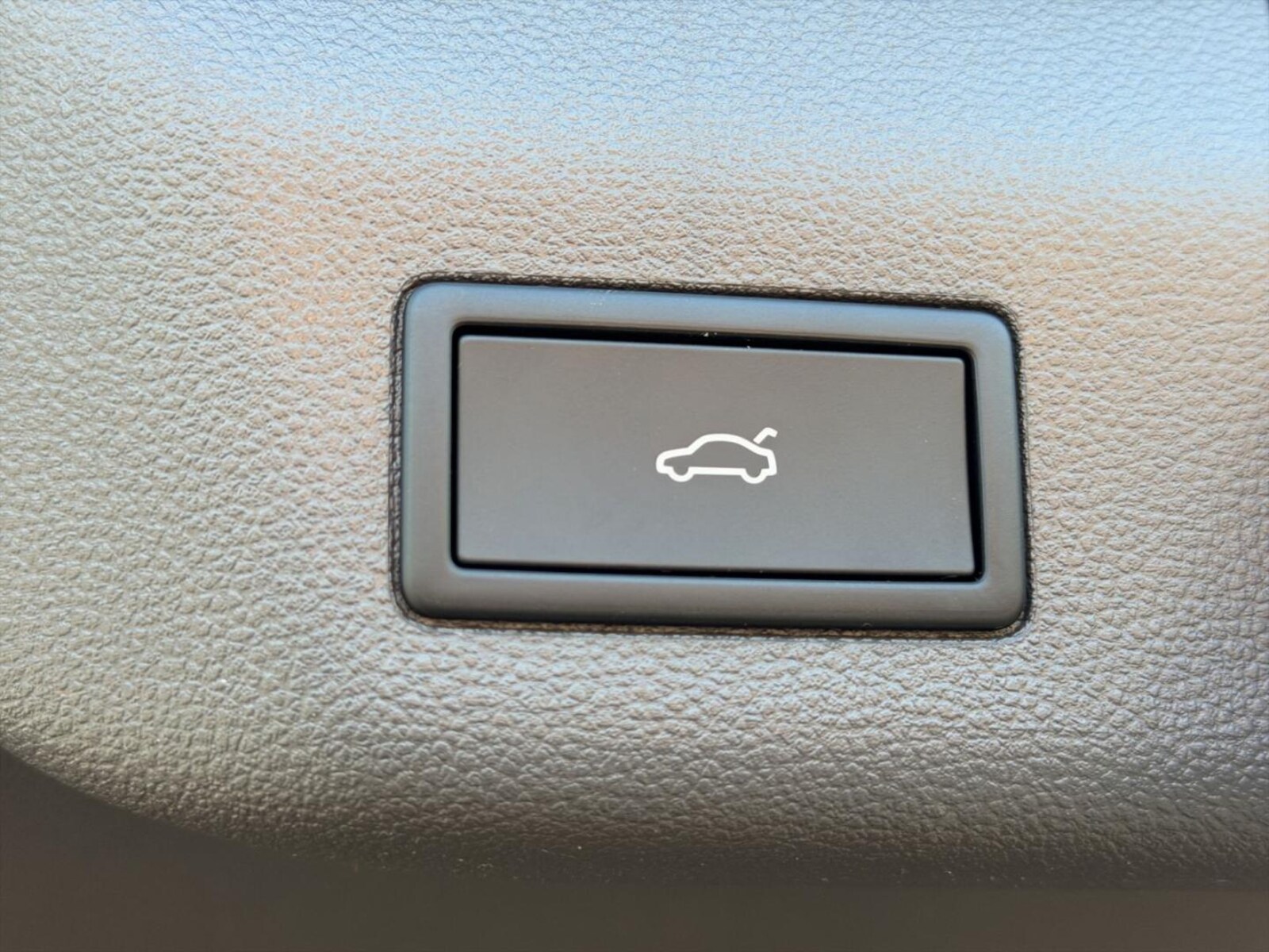Volkswagen Multivan – Bild 18