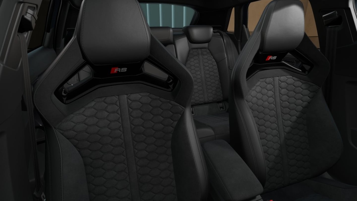 Bild über Audi RS 3 Sportback TFSI quattro 294 kW S tronic - für weitere Informationen kontaktieren Sie den Audi Partner