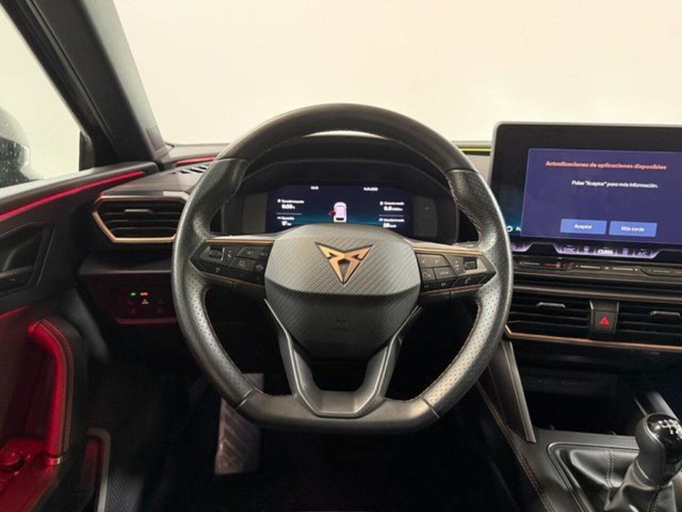 CUPRA Leon Sportstourer 1.5 TSI 110 kW (150 CV) — photo 10