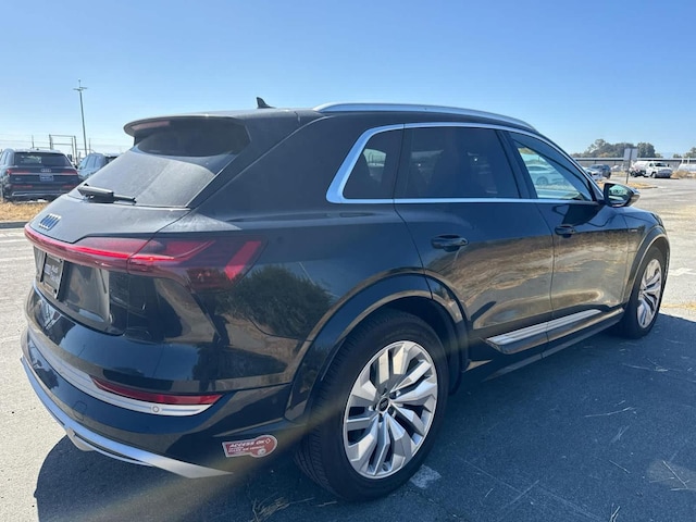 2023 Audi e-tron S