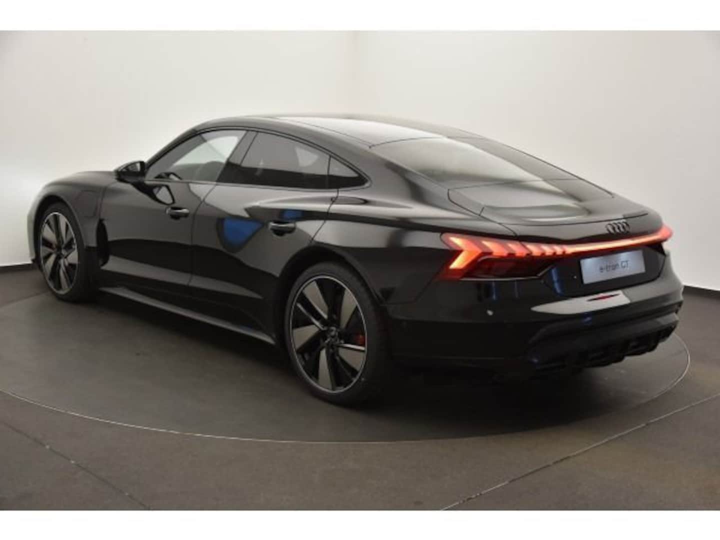 Bild über Audi e-tron GT e-tron quattro - für weitere Informationen kontaktieren Sie den Audi Partner