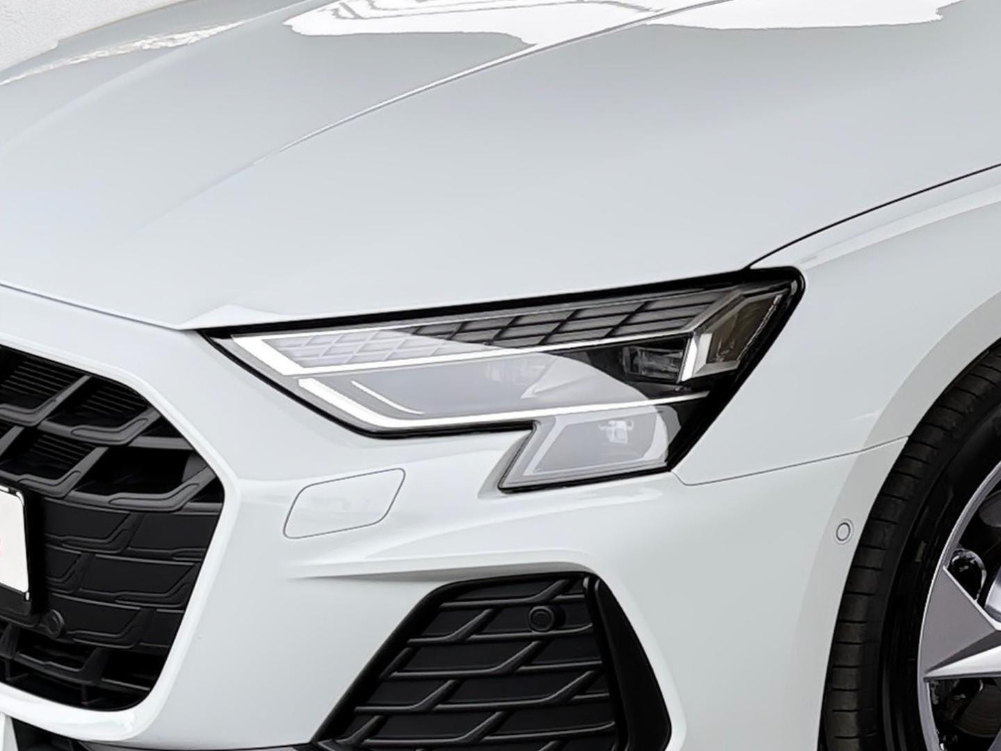Bild über Audi A3 Limousine TFSI 110 kW S tronic - für weitere Informationen kontaktieren Sie den Audi Partner