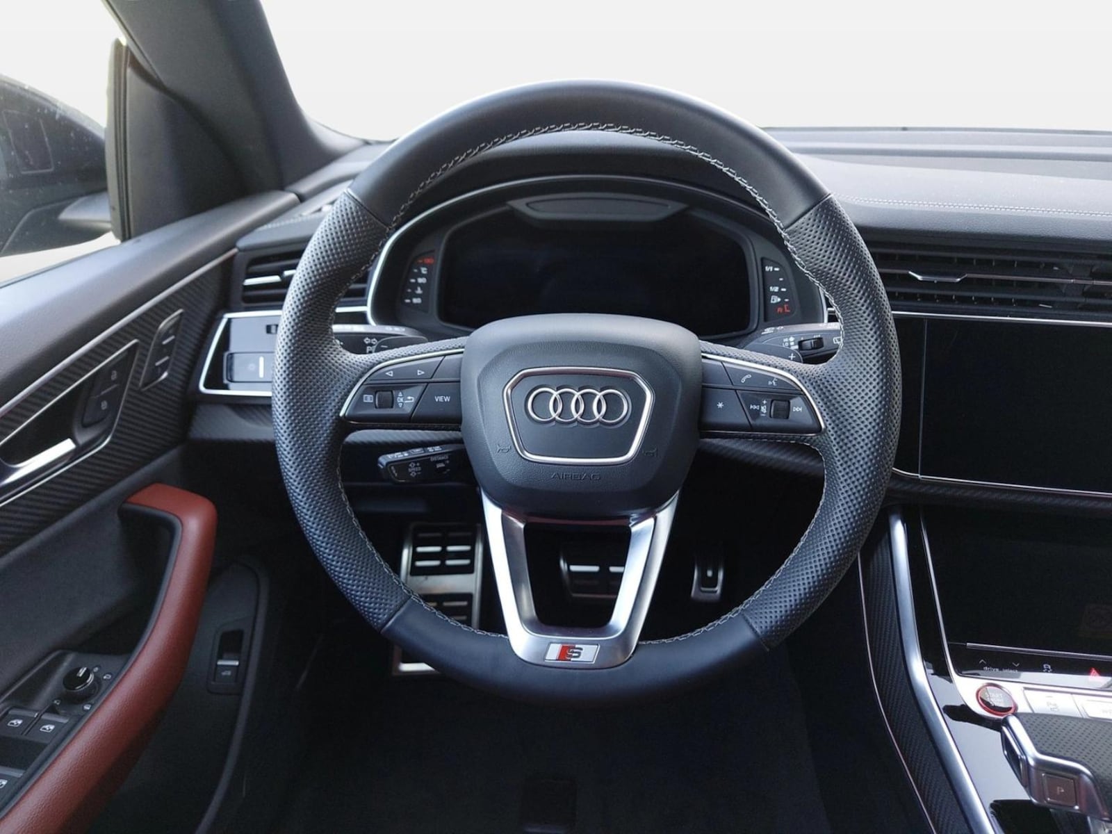 Audi SQ8 – Bild 16