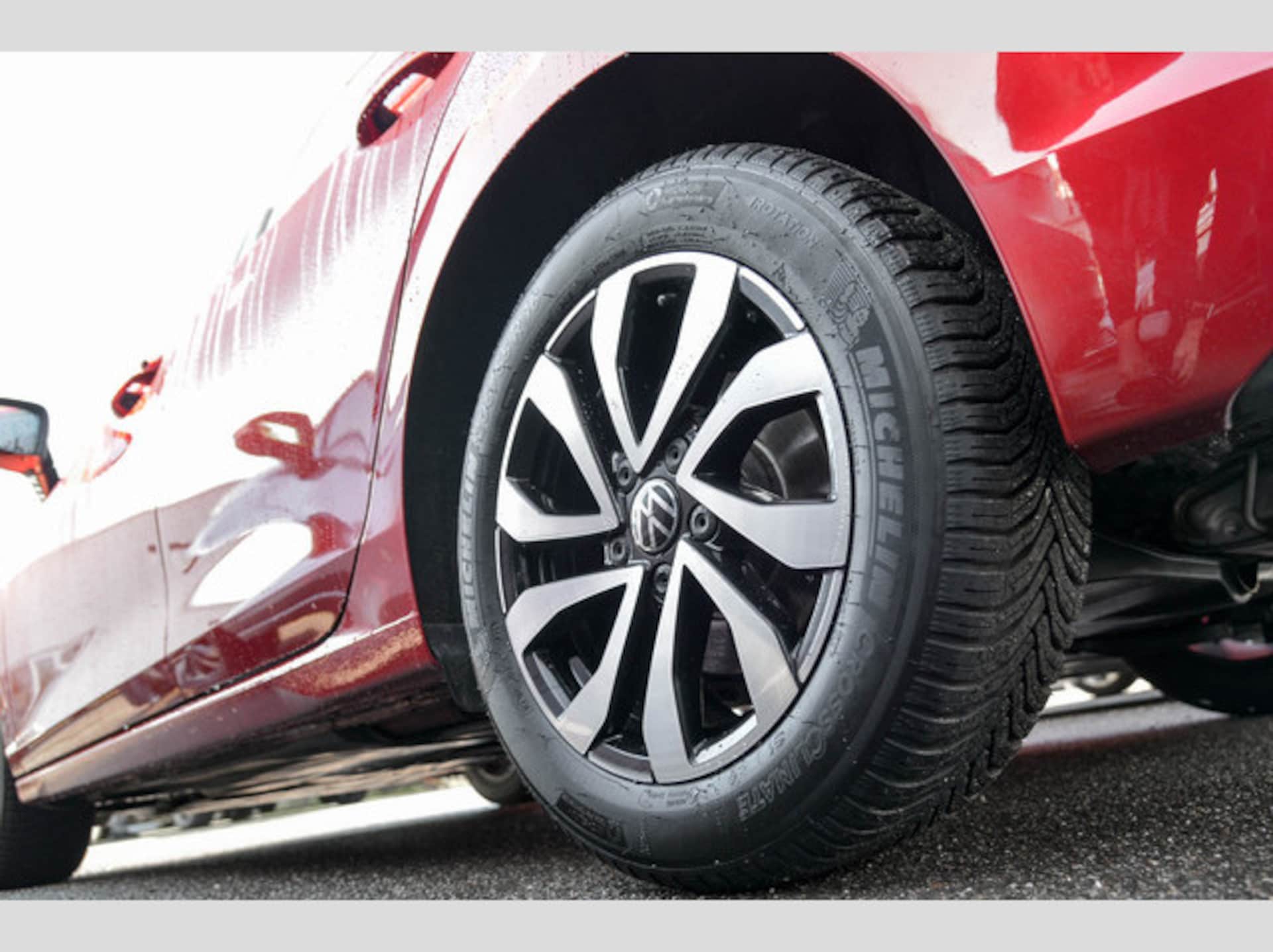 Volkswagen Golf Active