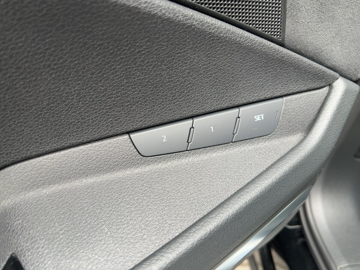 Image about Audi e-tron 55 quattro