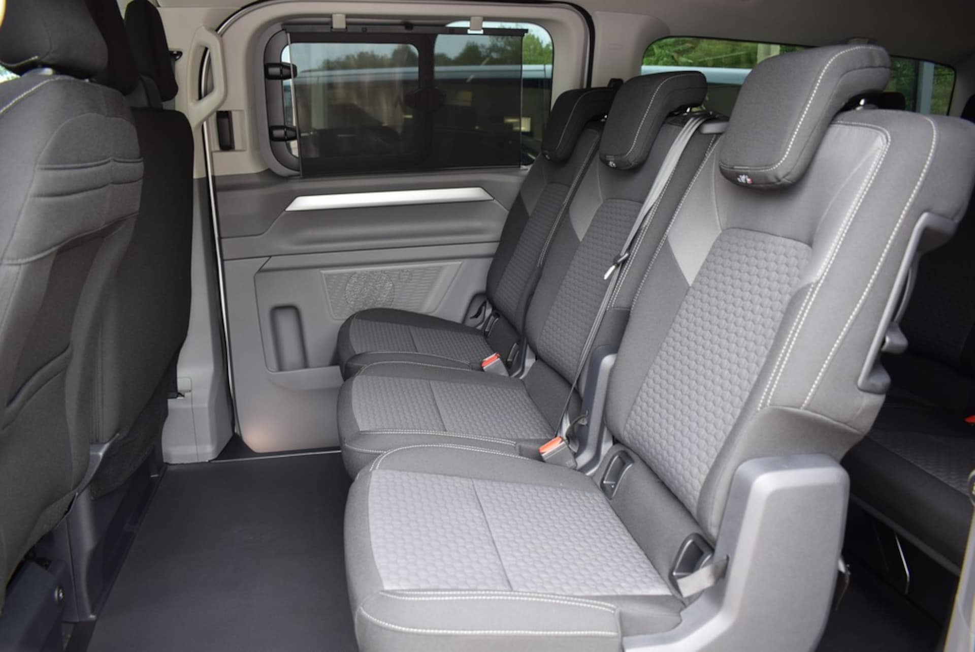 Volkswagen Caravelle langer Radstand Style