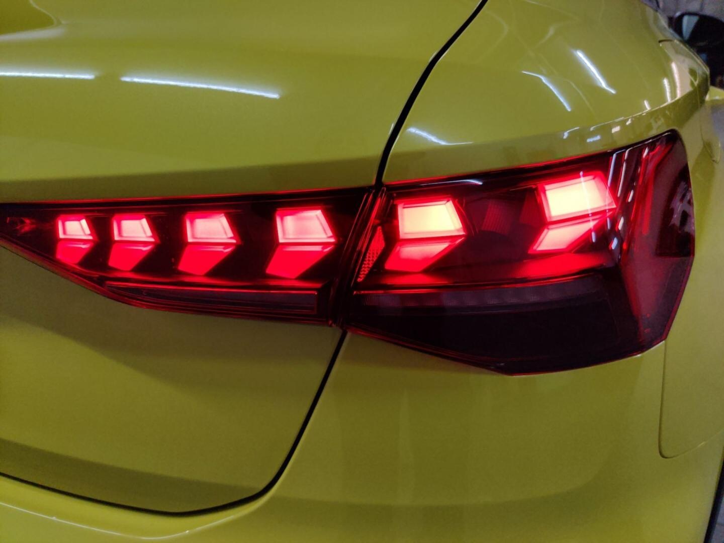 Bild über Audi A3 allstreet 35 TFSI S tronic - für weitere Informationen kontaktieren Sie den Audi Partner