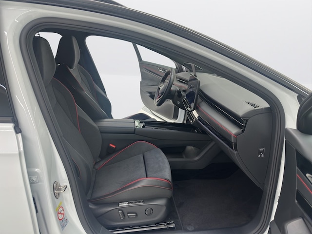 Bild des Autos 16