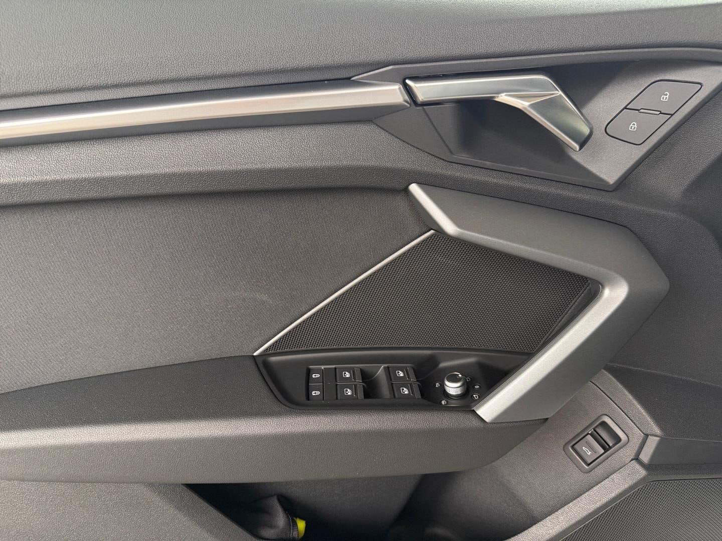 Bild über Audi A3 Limousine TFSI 110 kW S tronic - für weitere Informationen kontaktieren Sie den Audi Partner