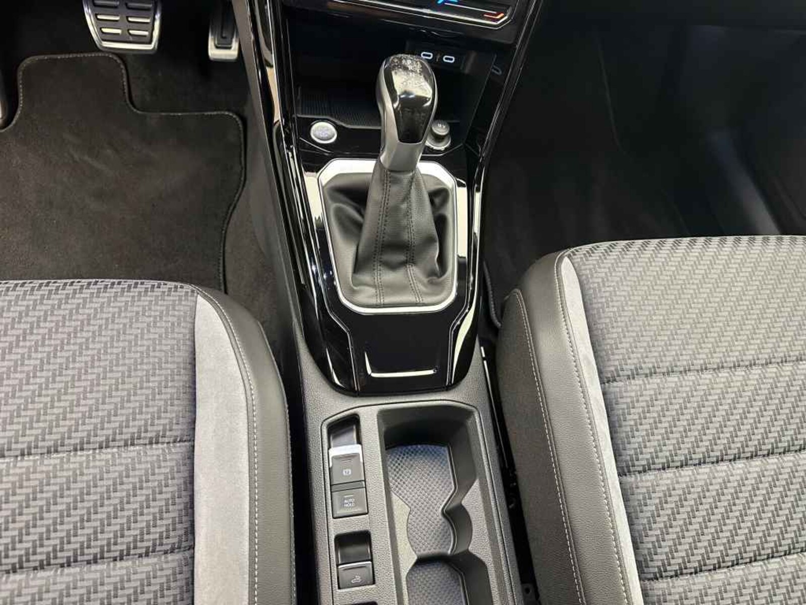 Volkswagen T-Roc Cabriolet – Bild 14