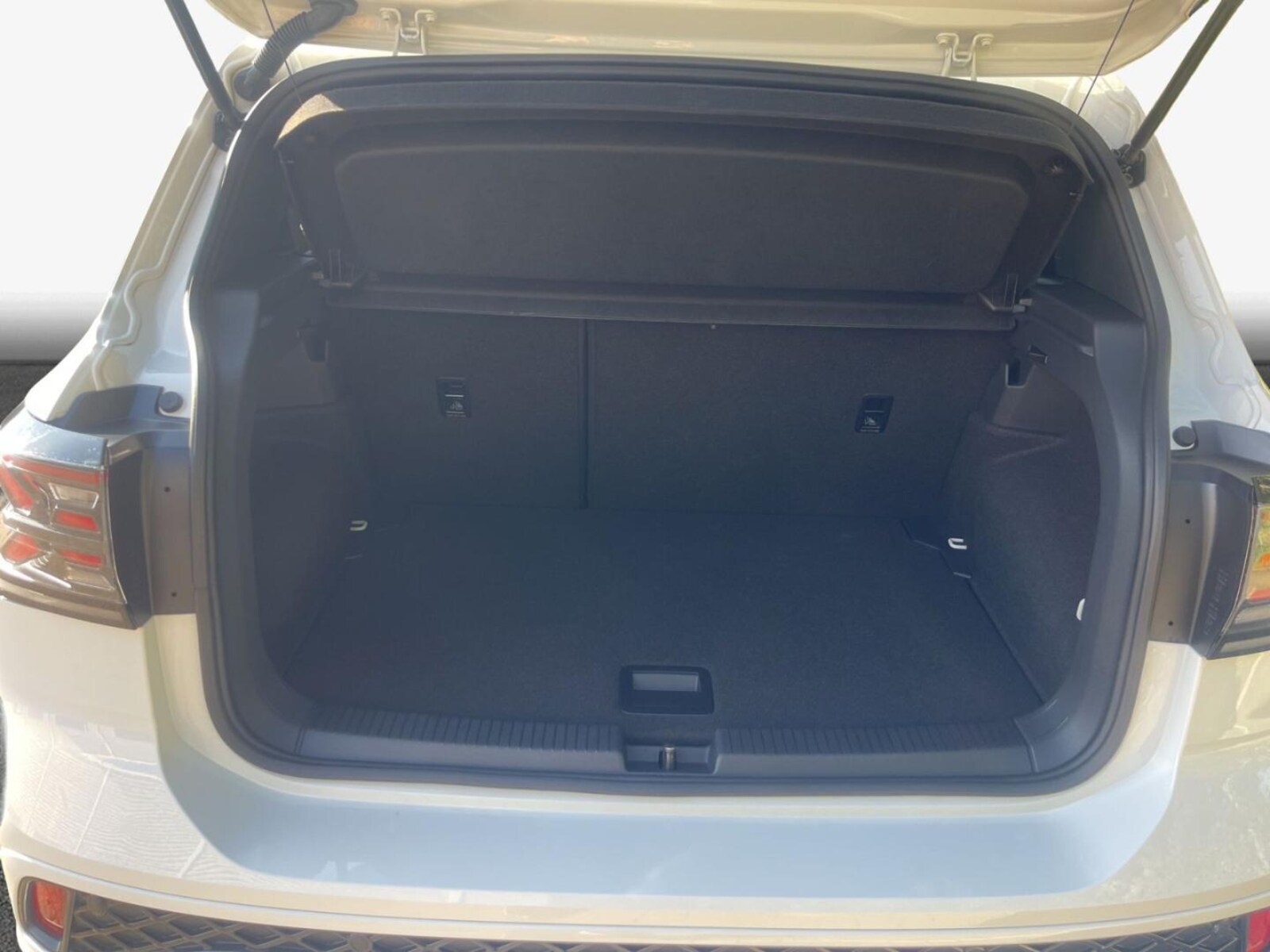 Volkswagen T-Cross – Bild 8