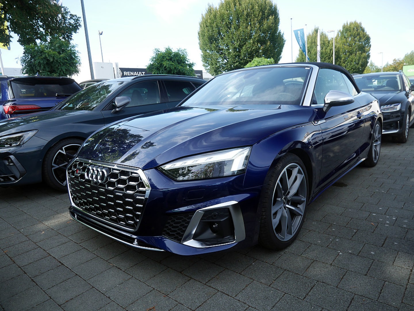 Bild über Audi S5 Cabriolet TFSI quattro tiptronic - für weitere Informationen kontaktieren Sie den Audi Partner