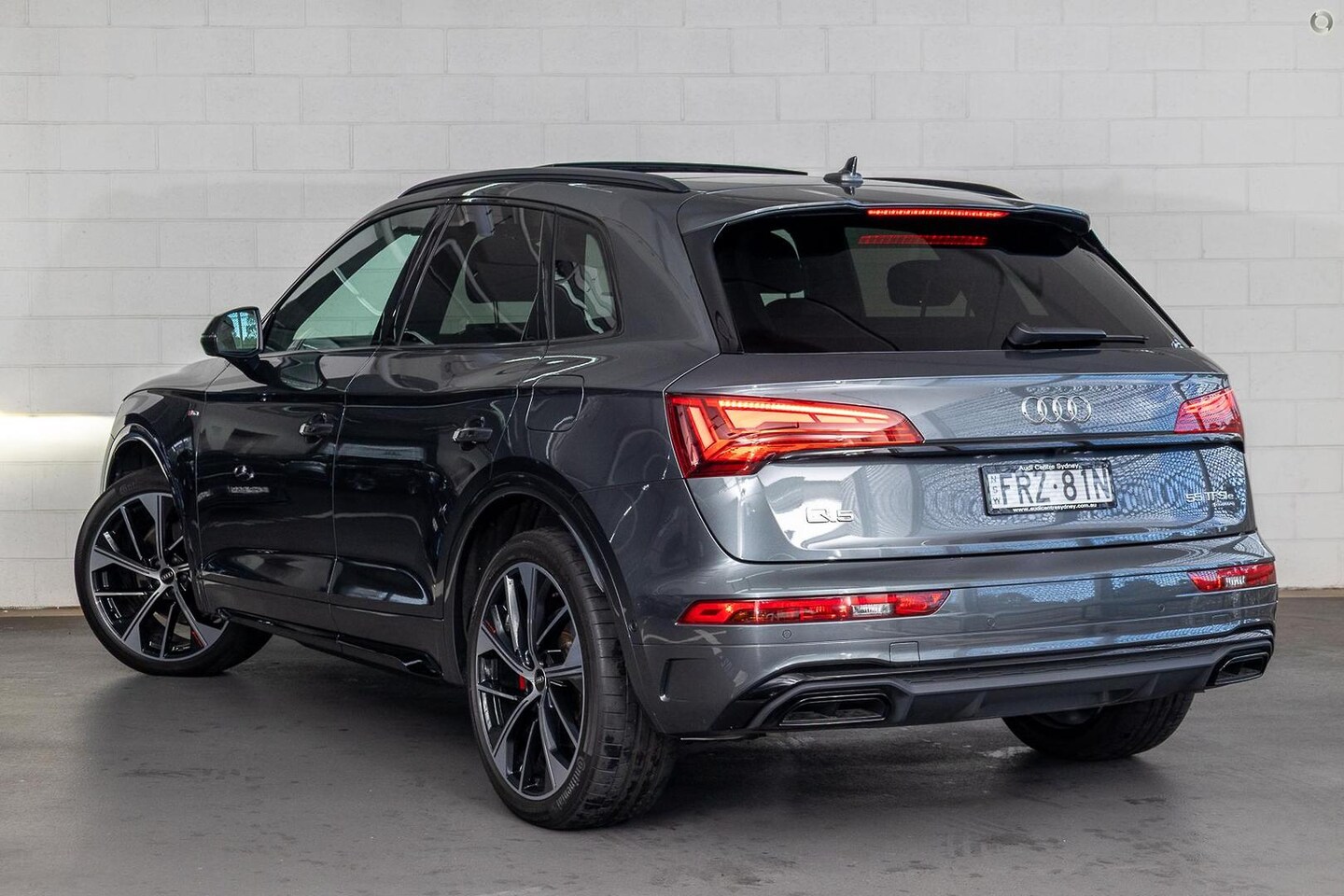 Image about Audi Q5 TFSI e S line 55 TFSI e quattro S tronic