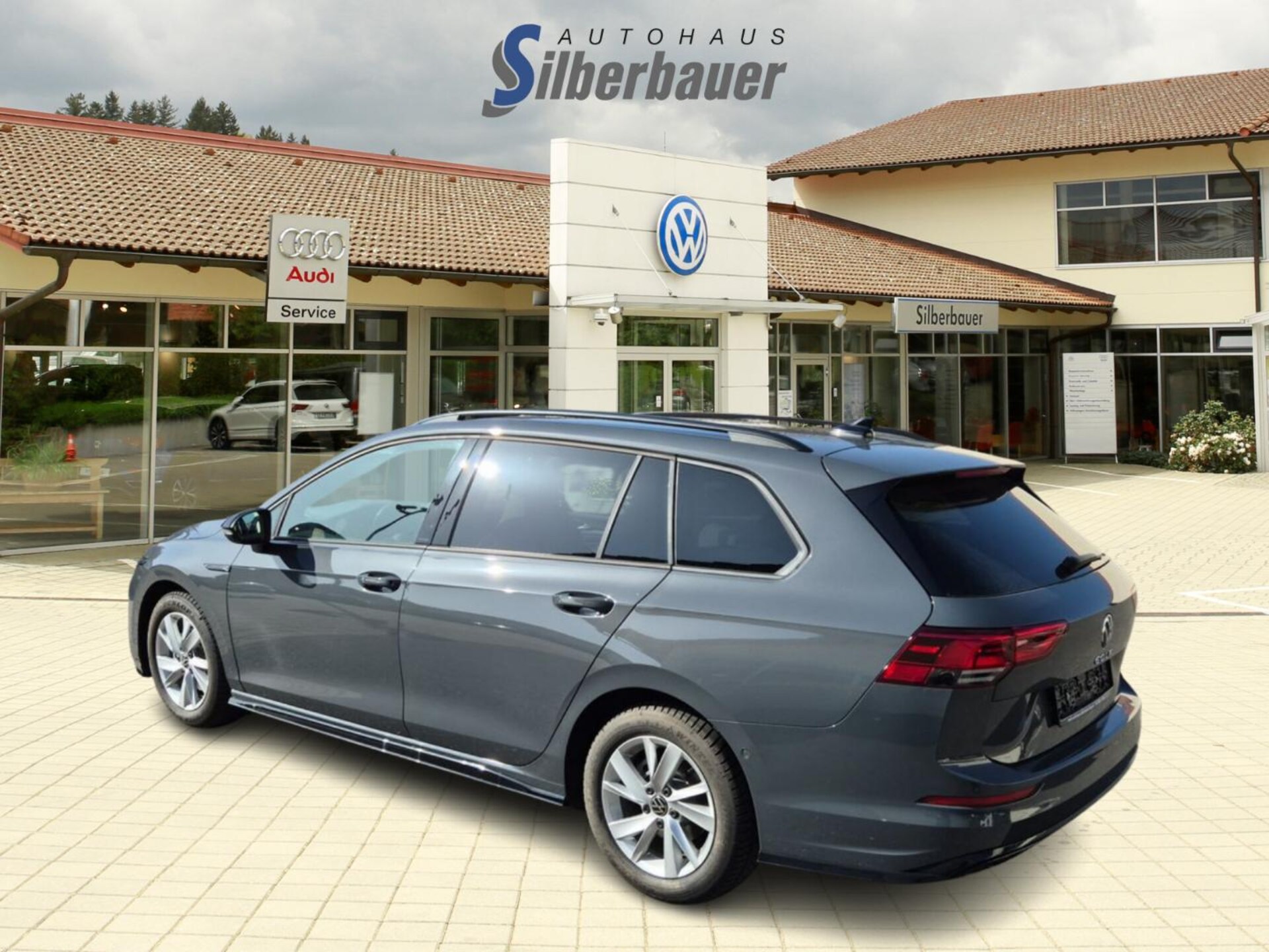 Volkswagen Golf Variant R-Line