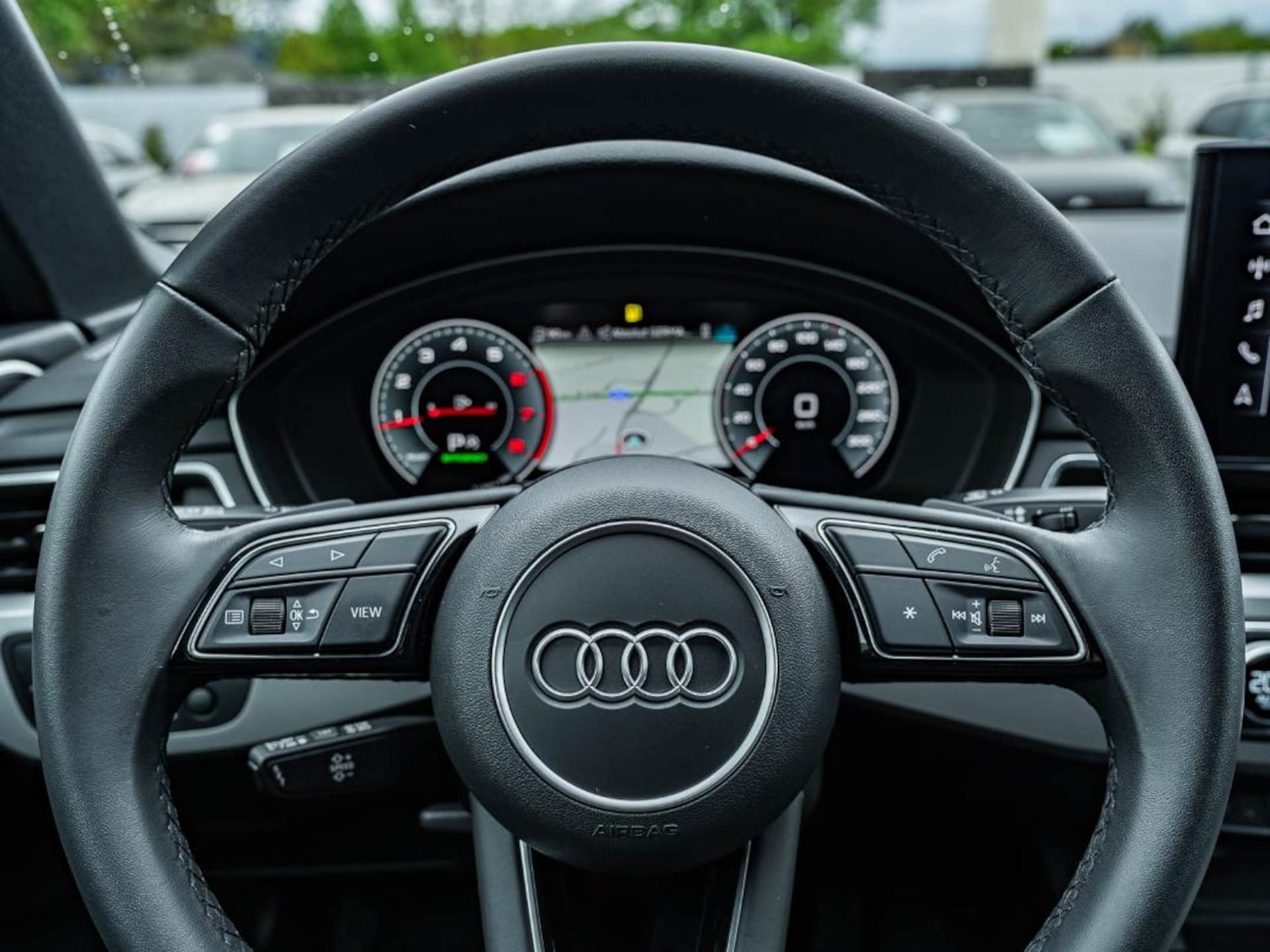 Audi A4 Limousine S line