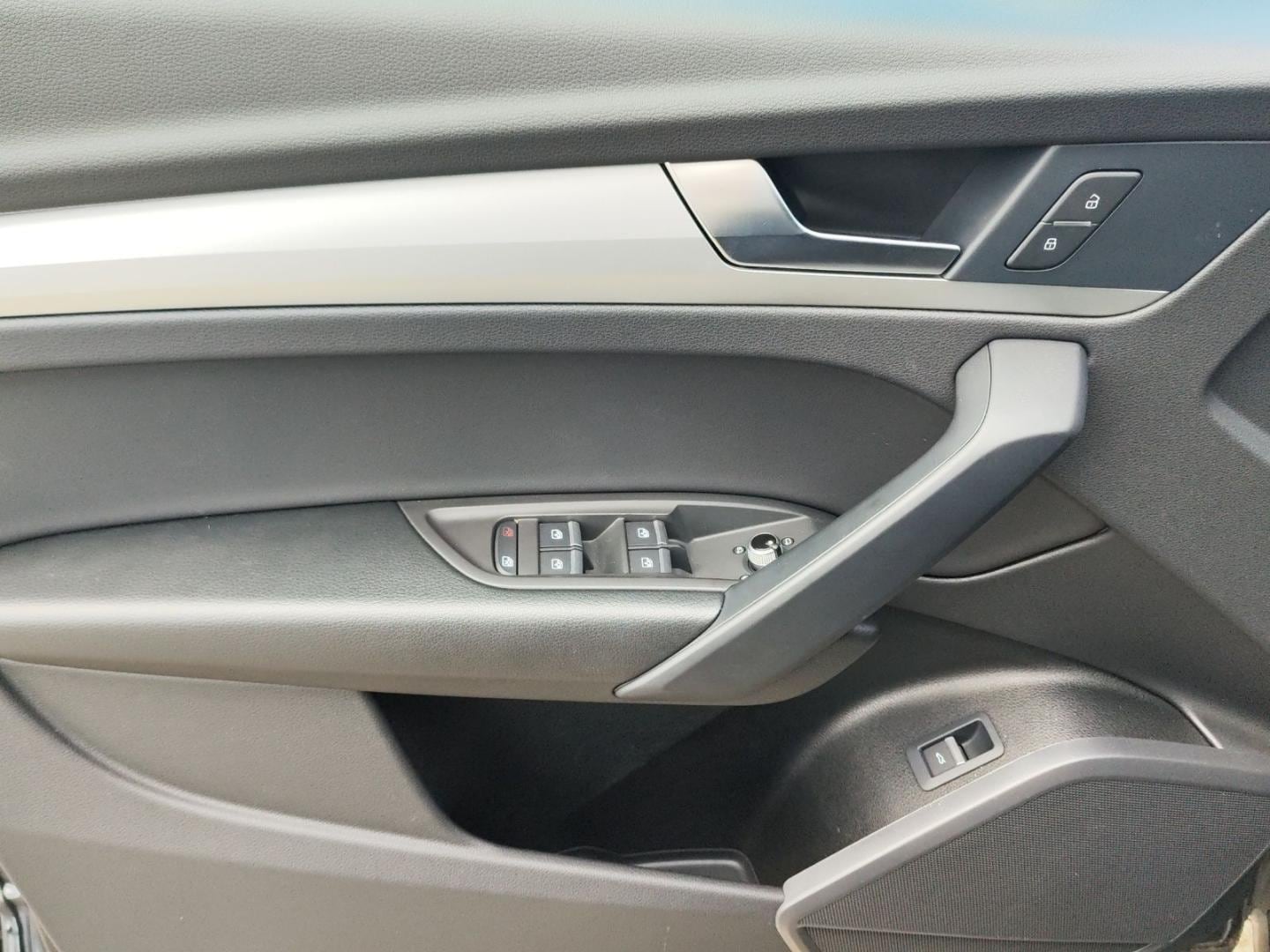 Bild über Audi Q5 45 TFSI quattro 195 kW S tronic - für weitere Informationen kontaktieren Sie den Audi Partner